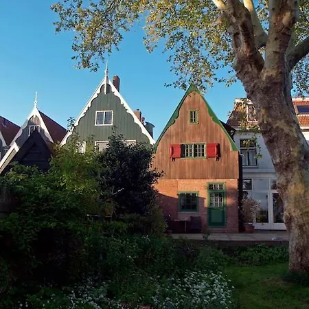 't Doktershuis * De Rijp